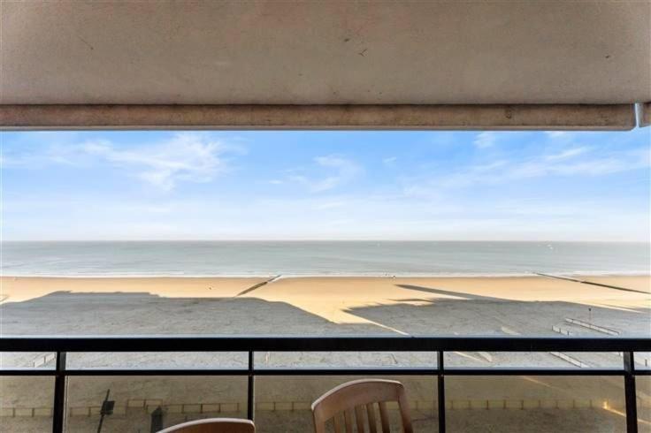 Studio With Seaview Blankenberge Exteriör bild