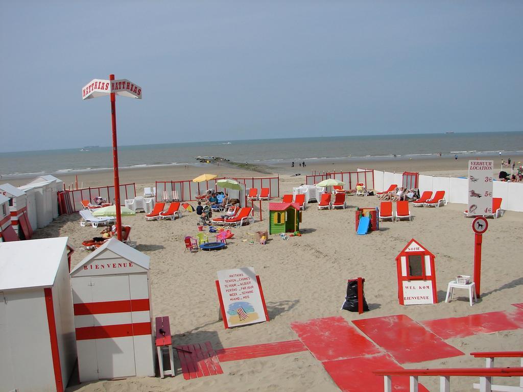 Studio With Seaview Blankenberge Rum bild